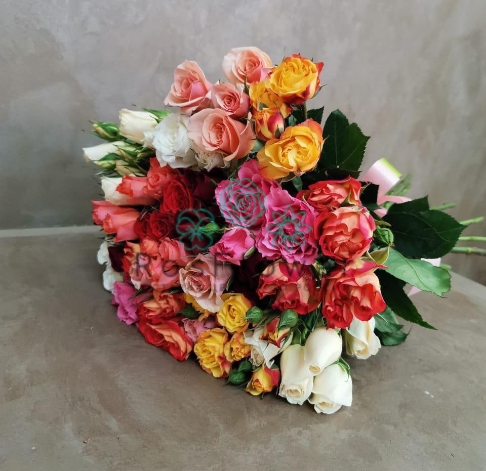 Букет цветов из: Розы в Старощербиновской