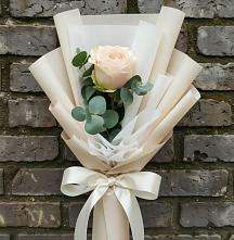 Букет цветов из:  Розы в Старощербиновской