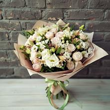 Букет цветов из:  Альстромерии, Розы и Хризантемы в Старощербиновской