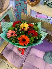 Букет цветов из:  Герберы, Хризантемы и Альстромерии #REPLACE_PRED# Старощербиновской