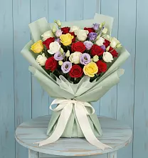 Букет цветов из:  Розы в Старощербиновской