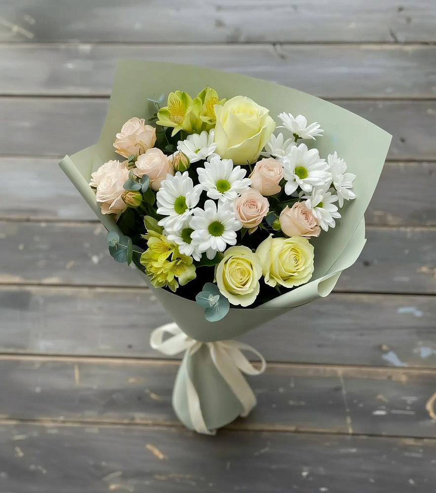 Букет цветов из: Альстромерии, Розы и Хризантемы в Старощербиновской