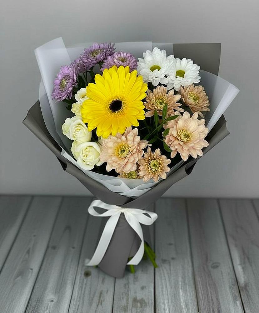 Букет цветов из: Розы, Герберы и Хризантемы в Старощербиновской