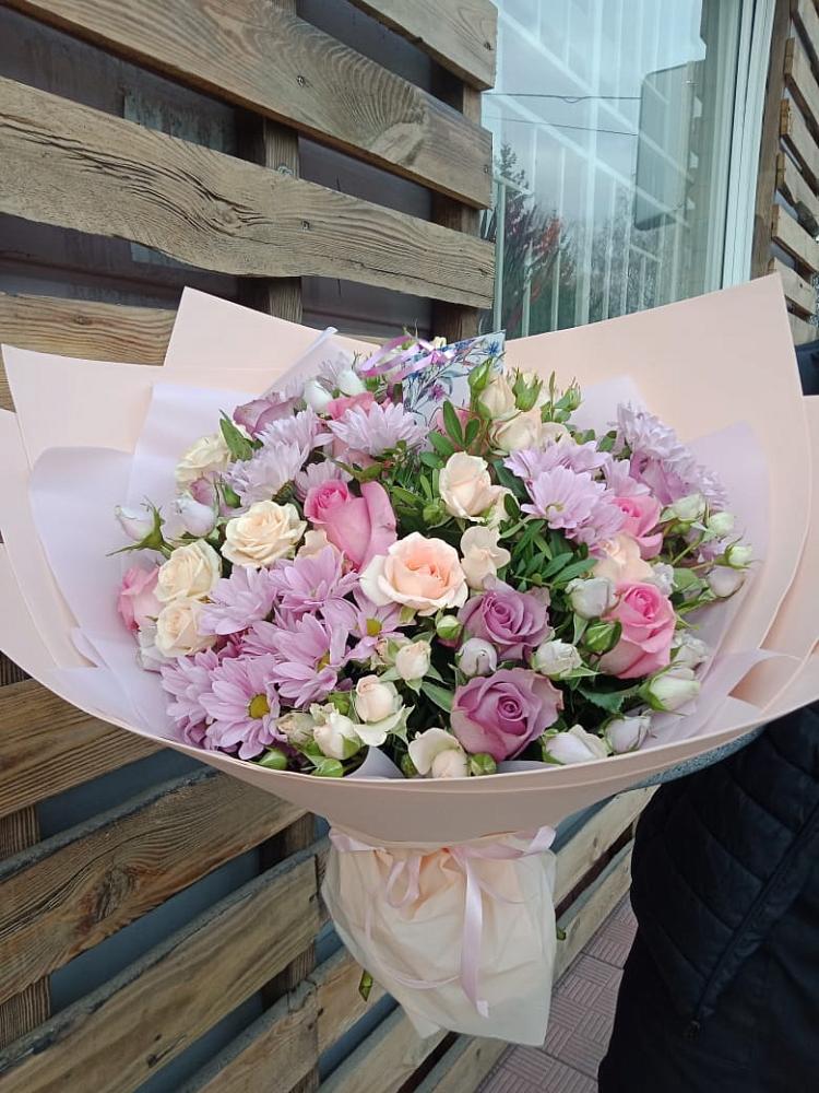 Букет цветов из: Розы и Хризантемы в Старощербиновской