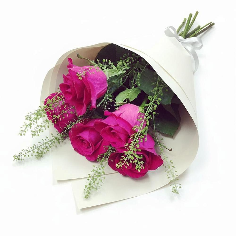 Букет цветов из: Розы в Старощербиновской