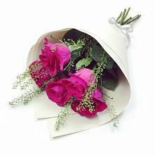 Букет цветов из:  Розы #REPLACE_PRED# Старощербиновской