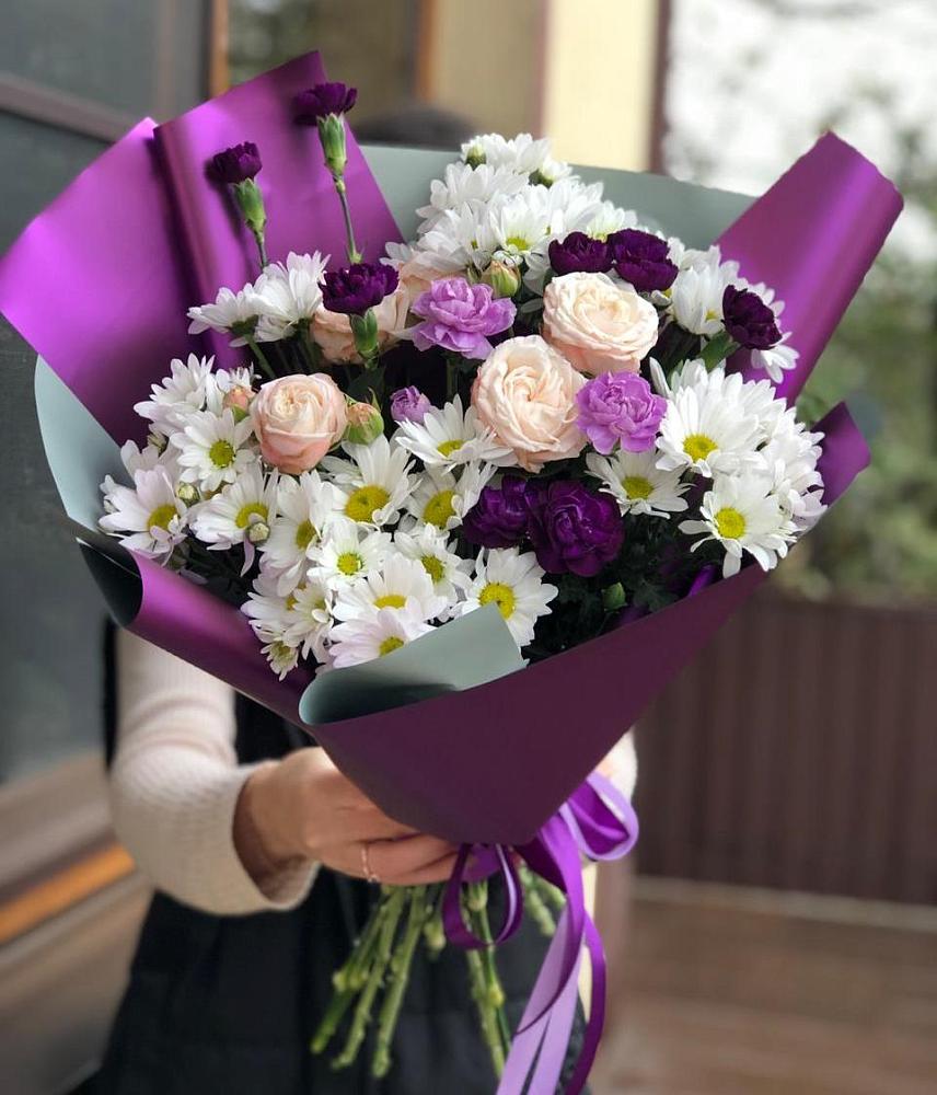 Букет цветов из: Хризантемы, Гвоздики и Розы в Старощербиновской