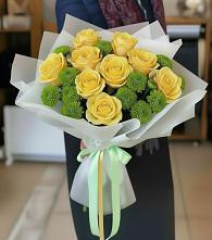 Букет цветов из:  Хризантемы и Розы в Старощербиновской