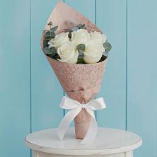 Букет цветов из:  Розы в Старощербиновской