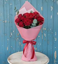 Букет цветов из:  Розы в Старощербиновской