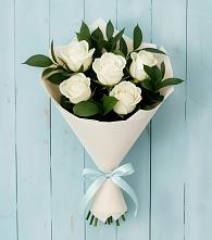 Букет цветов из:  Розы в Старощербиновской