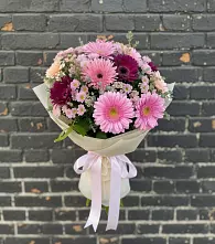 Букет цветов из:  Герберы и Хризантемы в Старощербиновской