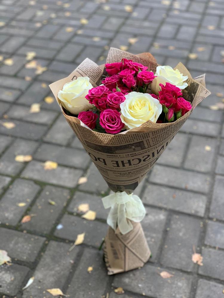 Букет цветов из: Розы в Старощербиновской