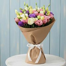 Букет цветов из:  Лизиантусы #REPLACE_PRED# Старощербиновской