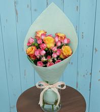 Букет цветов из:  Розы в Старощербиновской