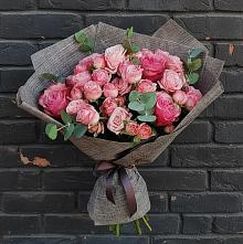 Букет цветов из:  Розы #REPLACE_PRED# Старощербиновской